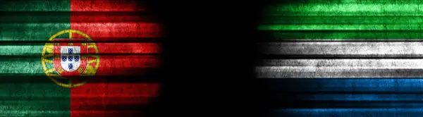 ポルトガルとシエラレオネの黒い背景の旗 — ストック写真
