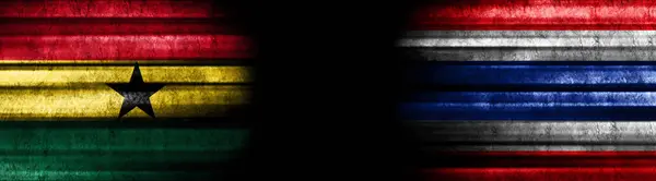 Ghana Und Thailand Flaggen Auf Schwarzem Hintergrund — Stockfoto