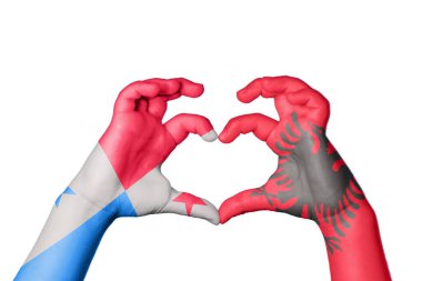 Panama Arnavutluk Kalbi, El hareketi, kalp yapma, Kırpma Yolu