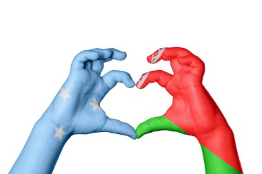 Mikronezya Belarus Kalbi, El hareketi kalp yapma, Kırpma Yolu