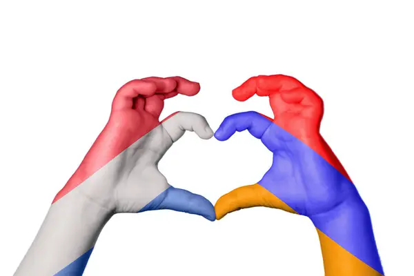 Nederländerna Armenien Hjärta Hand Gest Att Göra Hjärta Klippbana — Stockfoto