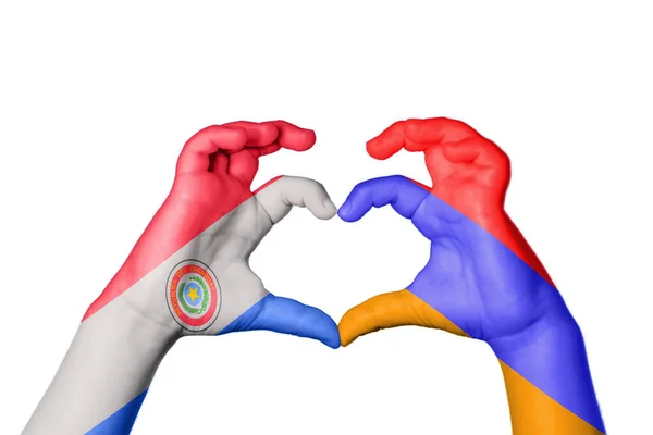 Παραγουάη Αρμενία Καρδιά Χέρι Χειρονομία Καθιστώντας Την Καρδιά Ψαλιδίζοντας Διαδρομή — Φωτογραφία Αρχείου