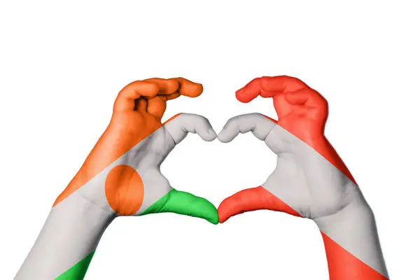 Niger Österrike Hjärta Hand Gest Att Göra Hjärta Klippbana — Stockfoto