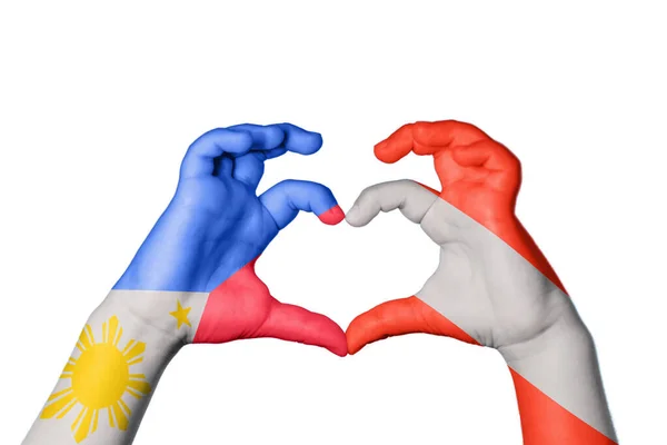 Φιλιππίνες Αυστρία Καρδιά Χέρι Χειρονομία Καθιστώντας Την Καρδιά Ψαλίδισμα Μονοπάτι — Φωτογραφία Αρχείου
