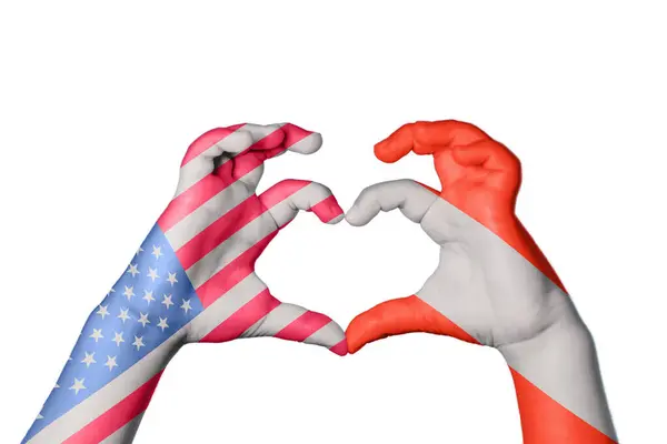 米国オーストリアハート ハンドジェスチャー作り心臓 クリッピングパス — ストック写真