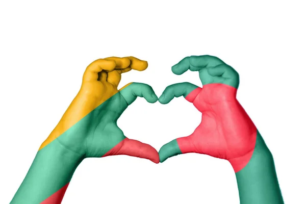 立陶宛孟加拉国心 手举着手制造心 收割之路 — 图库照片