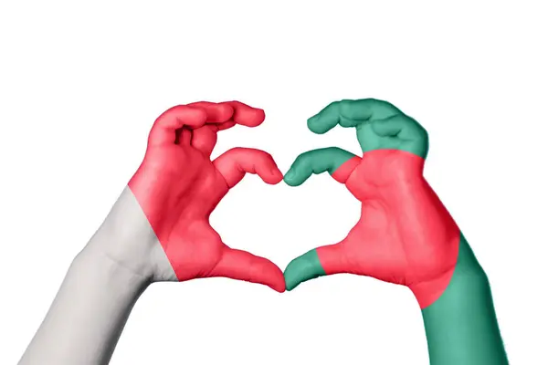 Μάλτα Μπαγκλαντές Καρδιά Χειρονομία Χέρι Καθιστώντας Την Καρδιά Ψαλιδίζοντας Διαδρομή — Φωτογραφία Αρχείου