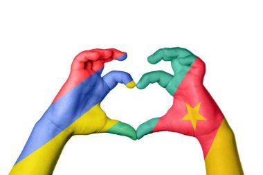 Mauritius Kamerun Kalbi, El hareketi kalp yapma, Kırpma Yolu