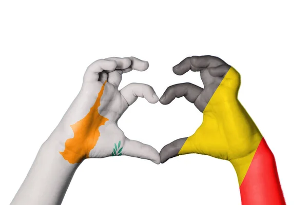Κύπρος Belgium Heart Hand Godation Making Heart Περικοπή — Φωτογραφία Αρχείου