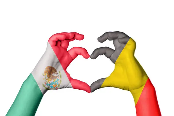 Мексика Бельгія Серце Жест Рук Робить Серце Відсікаючи Шлях — стокове фото