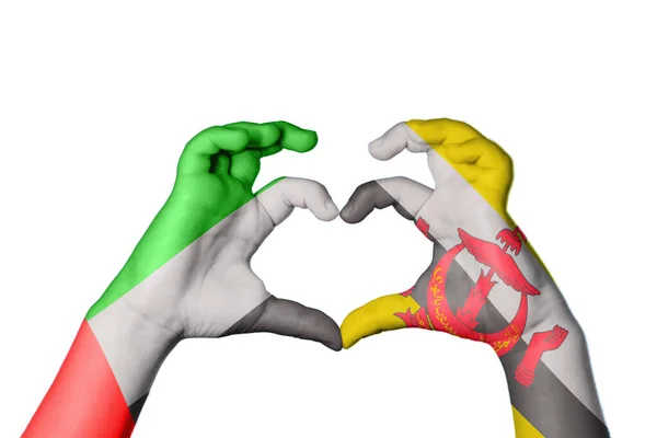 阿拉伯联合酋长国Brunei Heart Hand Gesture Making Heart Clipping Path — 图库照片