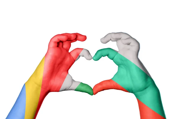 塞舌尔Bulgaria Heart Hand Gesture Making Heart Clipping Path — 图库照片