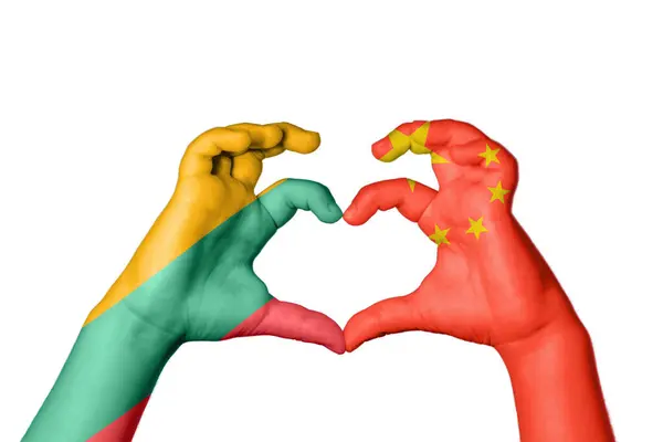 Λιθουανία Κίνα Καρδιά Χειρονομία Χέρι Κάνοντας Καρδιά Ψαλίδισμα Διαδρομή — Φωτογραφία Αρχείου