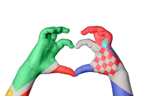 Τσετσενία Κροατία Καρδιά Και Χειρονομία Χέρι Καθιστώντας Την Καρδιά Ψαλιδίζοντας — Φωτογραφία Αρχείου
