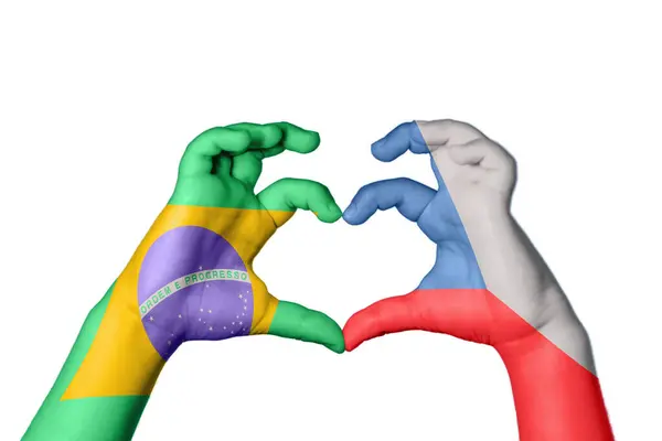 巴西捷克共和国心脏 手手势制造心脏 收割路径 — 图库照片