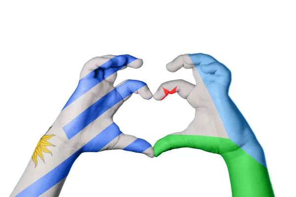 Ουρουγουάη Τζιμπουτί Καρδιά Χέρι Χειρονομία Κάνοντας Καρδιά Ψαλίδισμα Μονοπάτι — Φωτογραφία Αρχείου