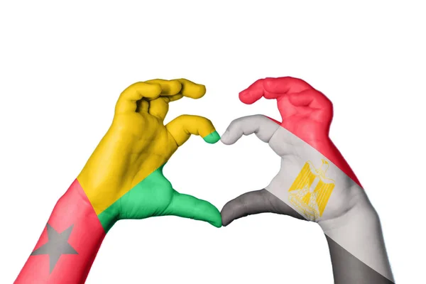 几内亚比绍埃及心 手手势造心 收割之路 — 图库照片