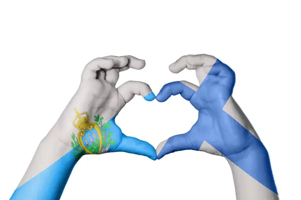 圣马力诺芬兰心脏 手部做心脏的姿势 修剪路径 — 图库照片