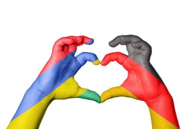 Mauritius Almanya Kalbi, El hareketi kalp yapma, Kırpma Yolu