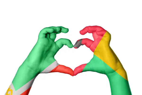 Гвинейское Сердце Чечни Жест Рукой Делает Сердце Обрезание Пути — стоковое фото