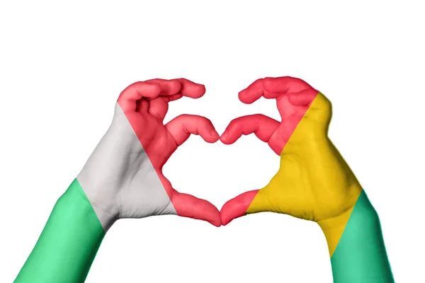 Italia Guinea Bissau Corazón Gesto Mano Que Hace Corazón Recorte — Foto de Stock