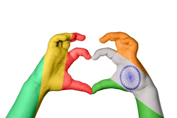 刚果共和国India Heart Hand Gesture Making Heart Clipping Path — 图库照片
