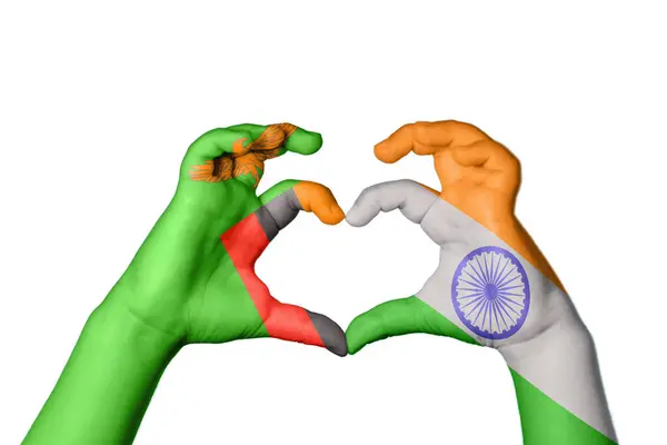 赞比亚India Heart Hand Gesture Making Heart Clipping Path — 图库照片