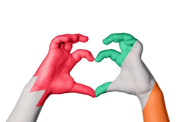 Бахрейн Ірландія Серце Жест Рук Робить Серце Відсічний Контур — стокове фото