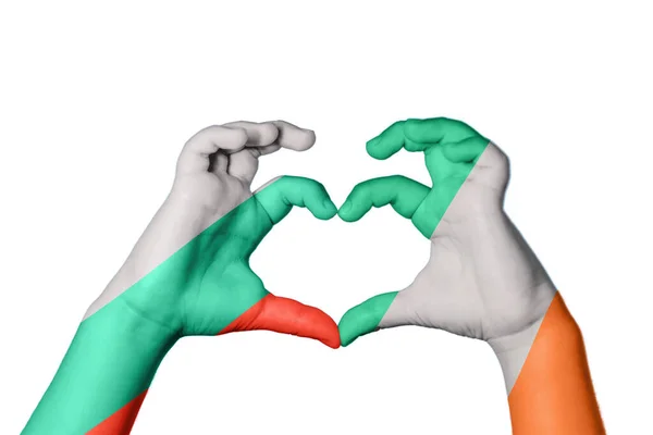 Bulgária Irlanda Coração Gesto Mão Que Faz Coração Clipping Path — Fotografia de Stock