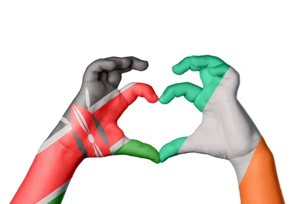 Kenya Irland Hjärta Hand Gest Att Göra Hjärta Klippning Väg — Stockfoto