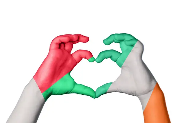 Madagaskar Irland Hjärta Hand Gest Att Göra Hjärta Klippbana — Stockfoto