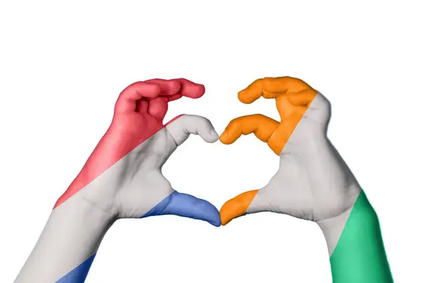 Nederländerna Elfenbenskusten Hjärta Hand Gest Att Göra Hjärta Klippning Vägen — Stockfoto