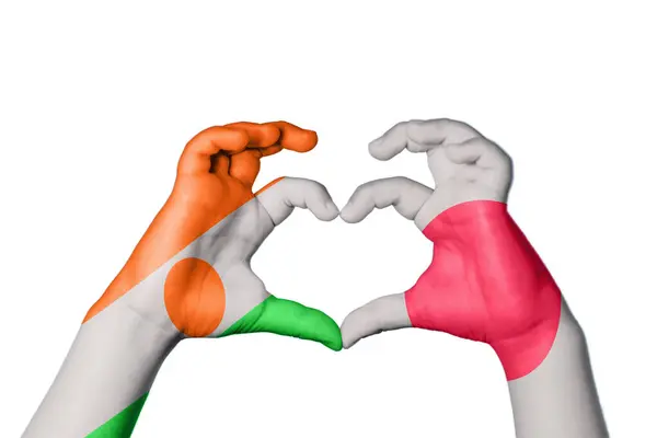 Niger Japan Heart Ręka Gestu Podejmowania Serca Ścieżka Clipping — Zdjęcie stockowe