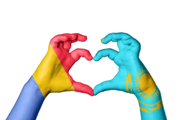 Румыния Kazakhstan Heart Hand Gesture Making Heart Clipping Path — стоковое фото
