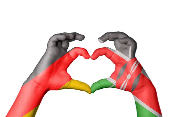 Германия Кения Сердце Жест Сердца Отрезание Пути — стоковое фото