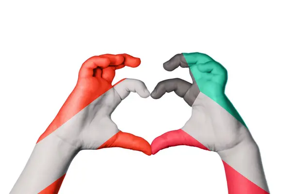 奥地利Kuwait Heart Hand Gesture Making Heart Clipping Path — 图库照片