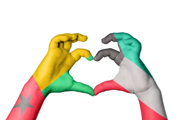 Γουινέα Μπισάου Κουβέιτ Καρδιά Χειρονομία Χέρι Κάνει Την Καρδιά Ψαλίδισμα — Φωτογραφία Αρχείου