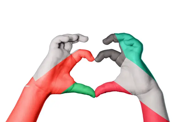 阿曼Kuwait Heart Hand Gesture Making Heart Clipping Path — 图库照片