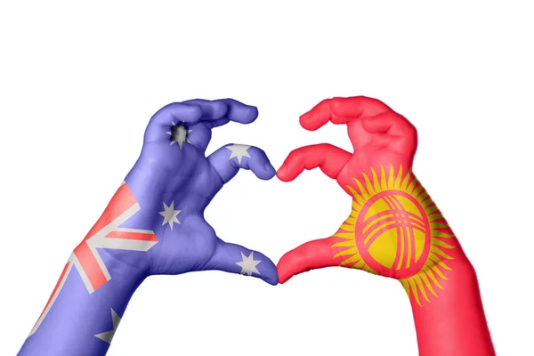 Australië Kirgizië Hart Hand Gebaar Maken Hart Knippen Pad — Stockfoto
