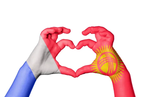 Γαλλία Κιργιζία Καρδιά Χέρι Χειρονομία Κάνοντας Καρδιά Ψαλιδίζοντας Διαδρομή — Φωτογραφία Αρχείου