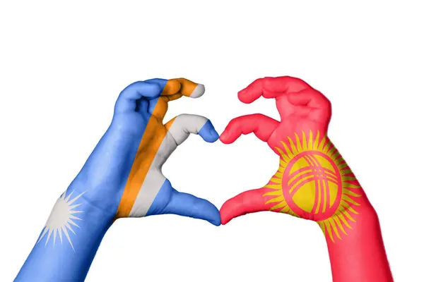 Ilhas Marshall Quirguistão Coração Gesto Mão Que Faz Coração Clipping — Fotografia de Stock