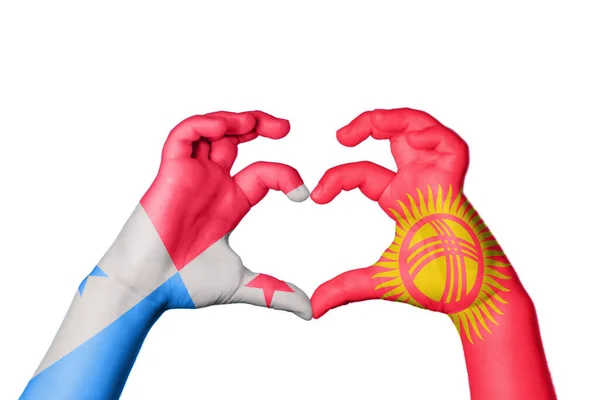 Panama Kirghizistan Coeur Geste Main Faisant Coeur Sentier Coupe — Photo