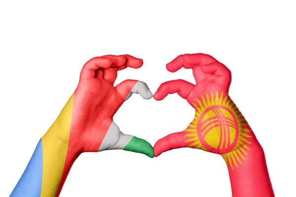 Seychelles Kirguistán Corazón Hacer Gesto Mano Del Corazón Recortar Camino — Foto de Stock