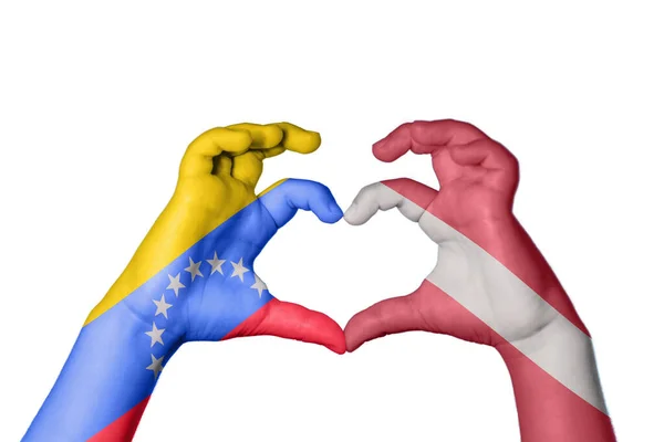 Venezuela Letonia Corazón Hacer Gestos Mano Corazón Recortar Camino — Foto de Stock