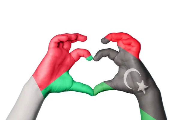마다가스카르 리비아 심장을 만드는 제스처 클리핑 — 스톡 사진