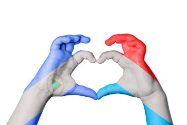 Nikaragua Lüksemburg Kalbi, El hareketi kalp yapma, Kırpma Yolu