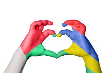 Madagaskar Mauritius Kalbi, El hareketi kalp yapma, Kırpma Yolu