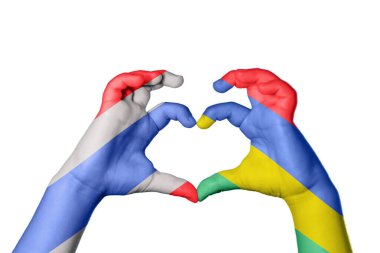 Tayland Mauritius Kalbi, El hareketi kalp yapma, Kırpma Yolu