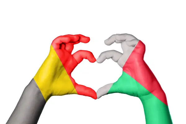 Βέλγιο Μαδαγασκάρη Καρδιά Χειρονομία Χέρι Καθιστώντας Την Καρδιά Ψαλιδίζοντας Διαδρομή — Φωτογραφία Αρχείου