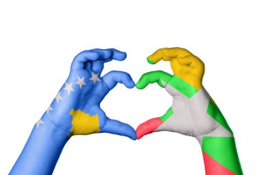 Kosova Myanmar Kalp ve El Hareketi Kalp Yapıyor, Yol Kesiyor